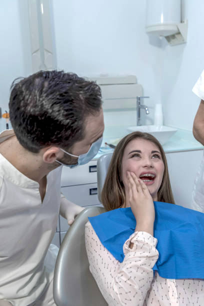 Best Broken or Chipped Tooth Repair in Cedar Grove, WI